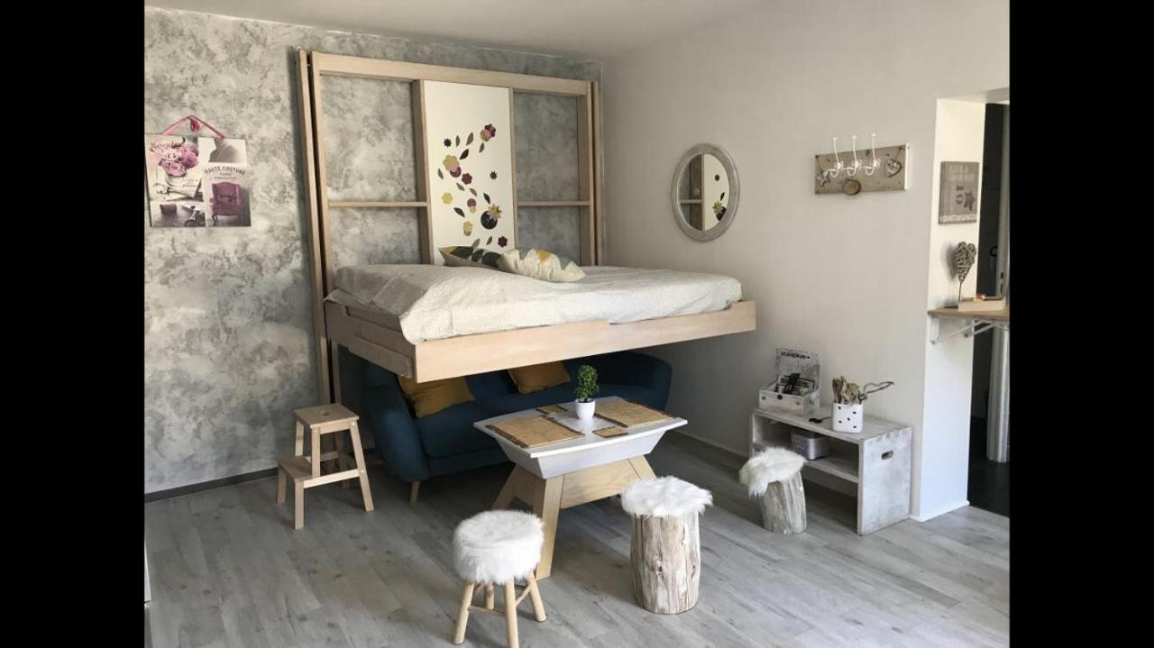 Joli Studio Scandinave Milly-la-Foret Exterior photo